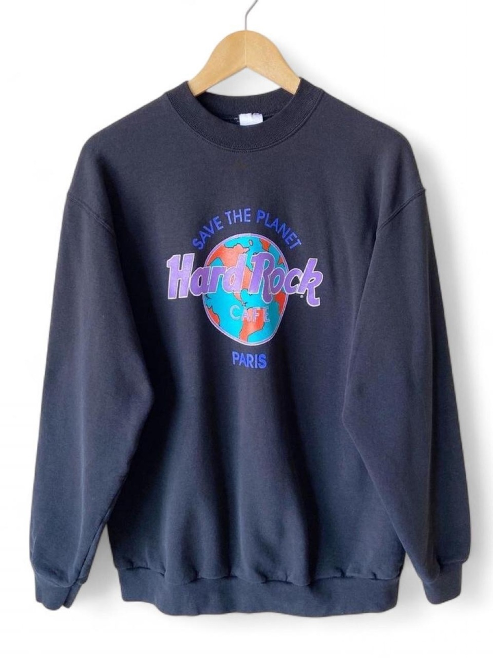 Hard Rock Cafe 90s Vintage Black Crewneck Sweatshirt with Colorful Globe